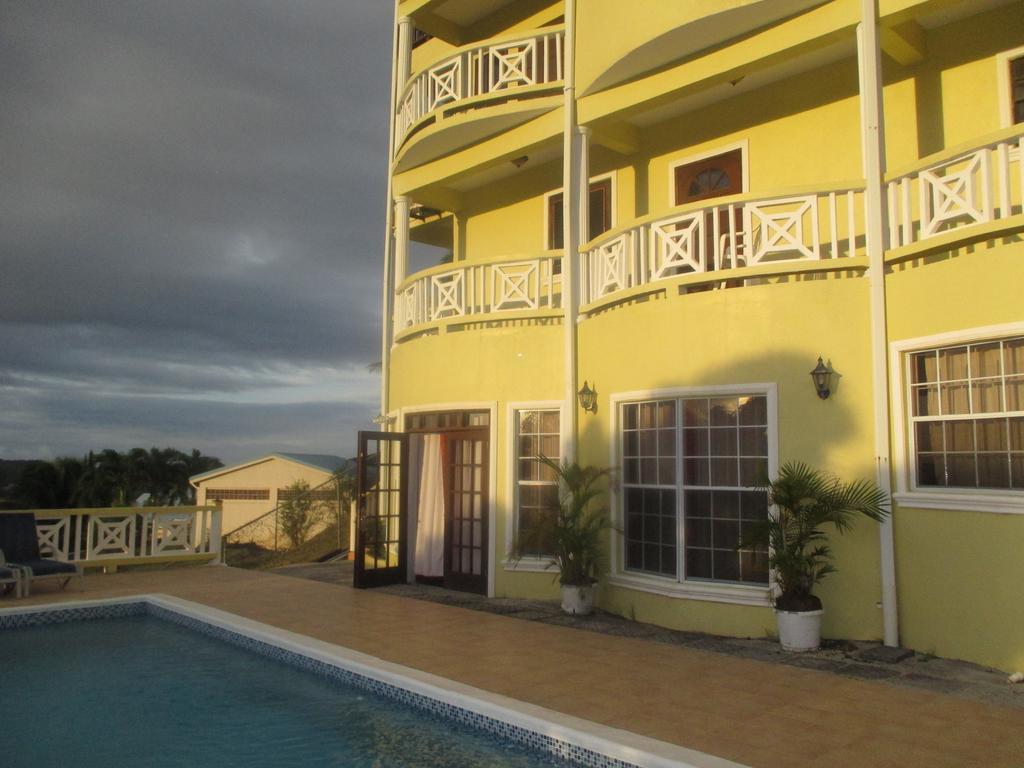 Heavenly Suites La Feuillet Dış mekan fotoğraf