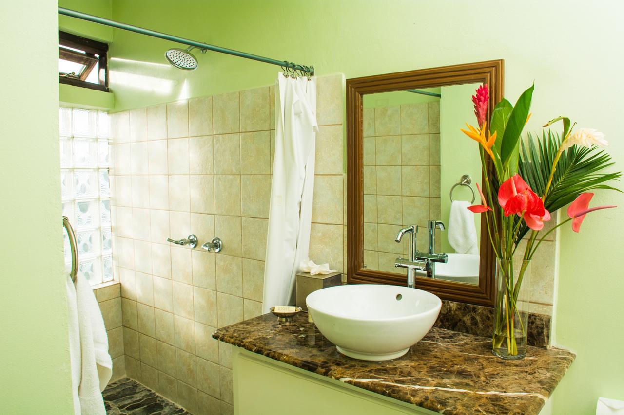 Heavenly Suites La Feuillet Dış mekan fotoğraf