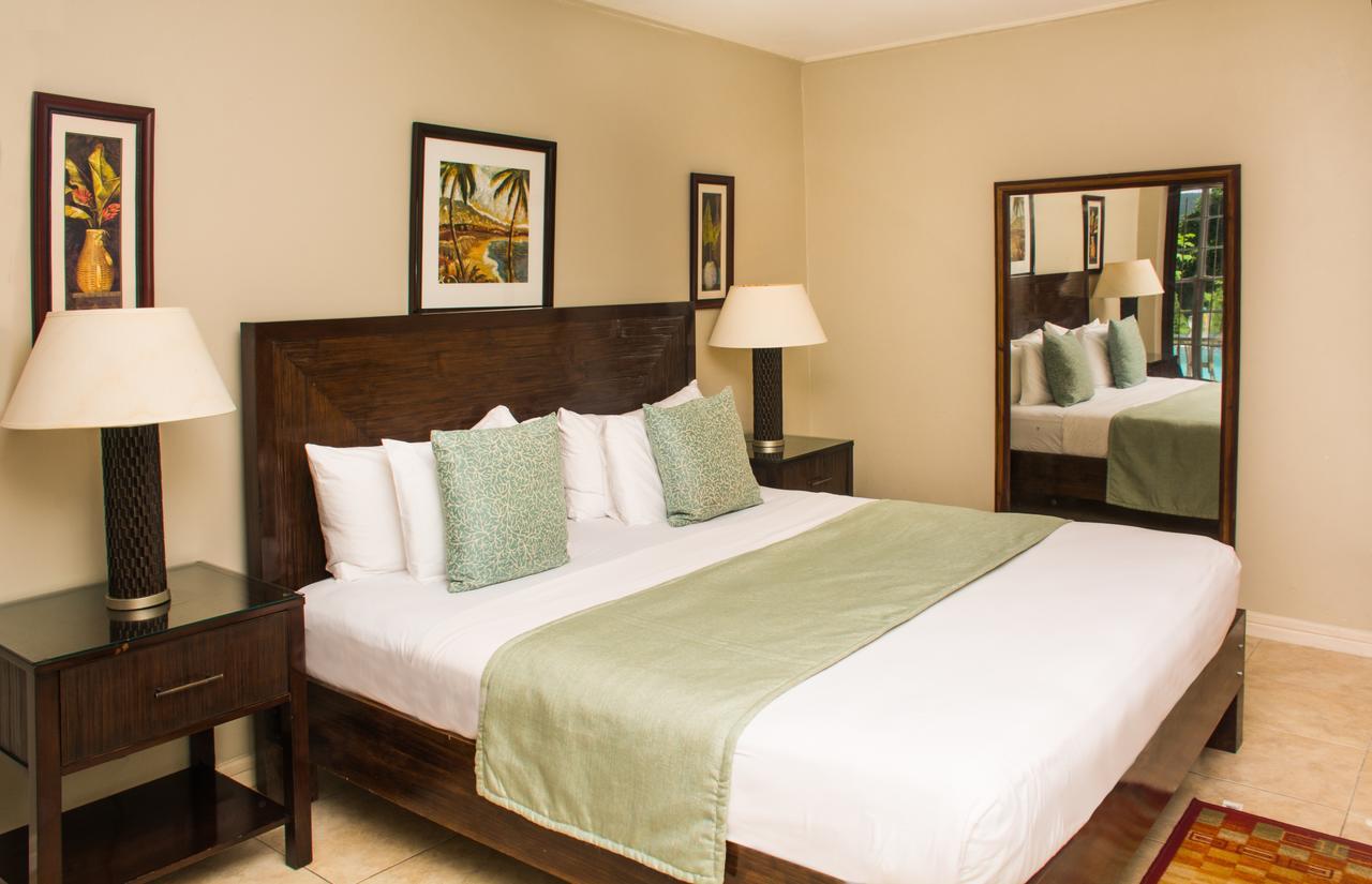Heavenly Suites La Feuillet Dış mekan fotoğraf