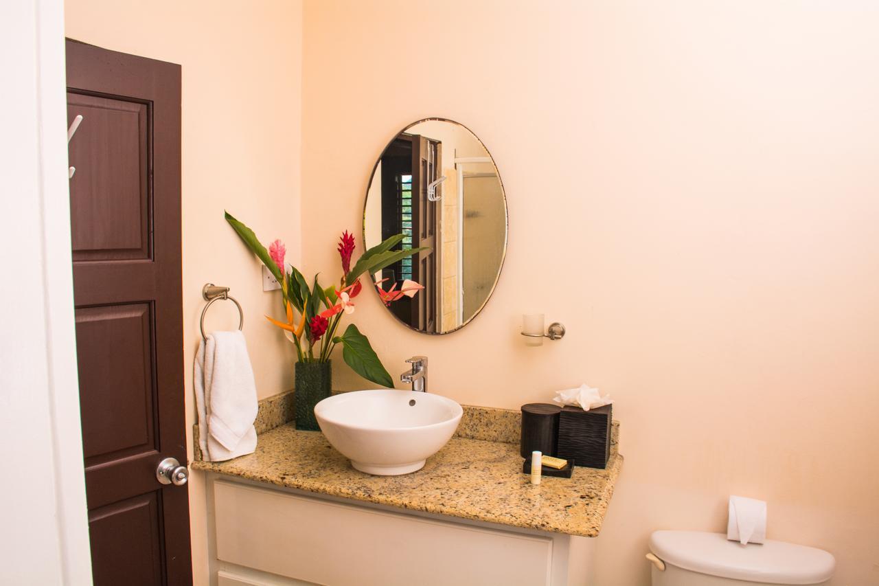 Heavenly Suites La Feuillet Dış mekan fotoğraf